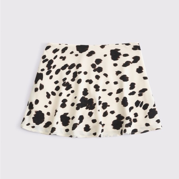 A&F Sienna Cow Print Skort - Picture 3 of 4